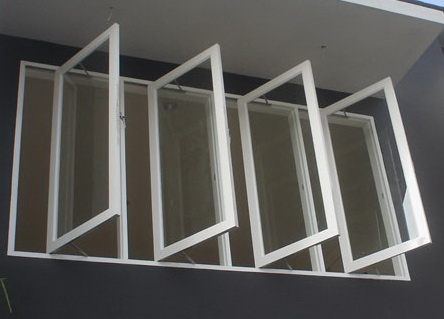Jendela Kamar Sistem Swing